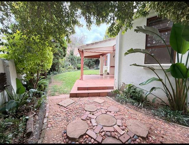 3 BEDROOM CLUSTER FOR SALE IN DOUGLASDALE